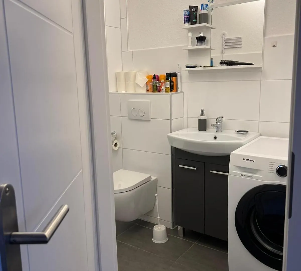Moderne Und Helle Ferienwohnung Im Herzen Der Stadt Dortmund Apartment