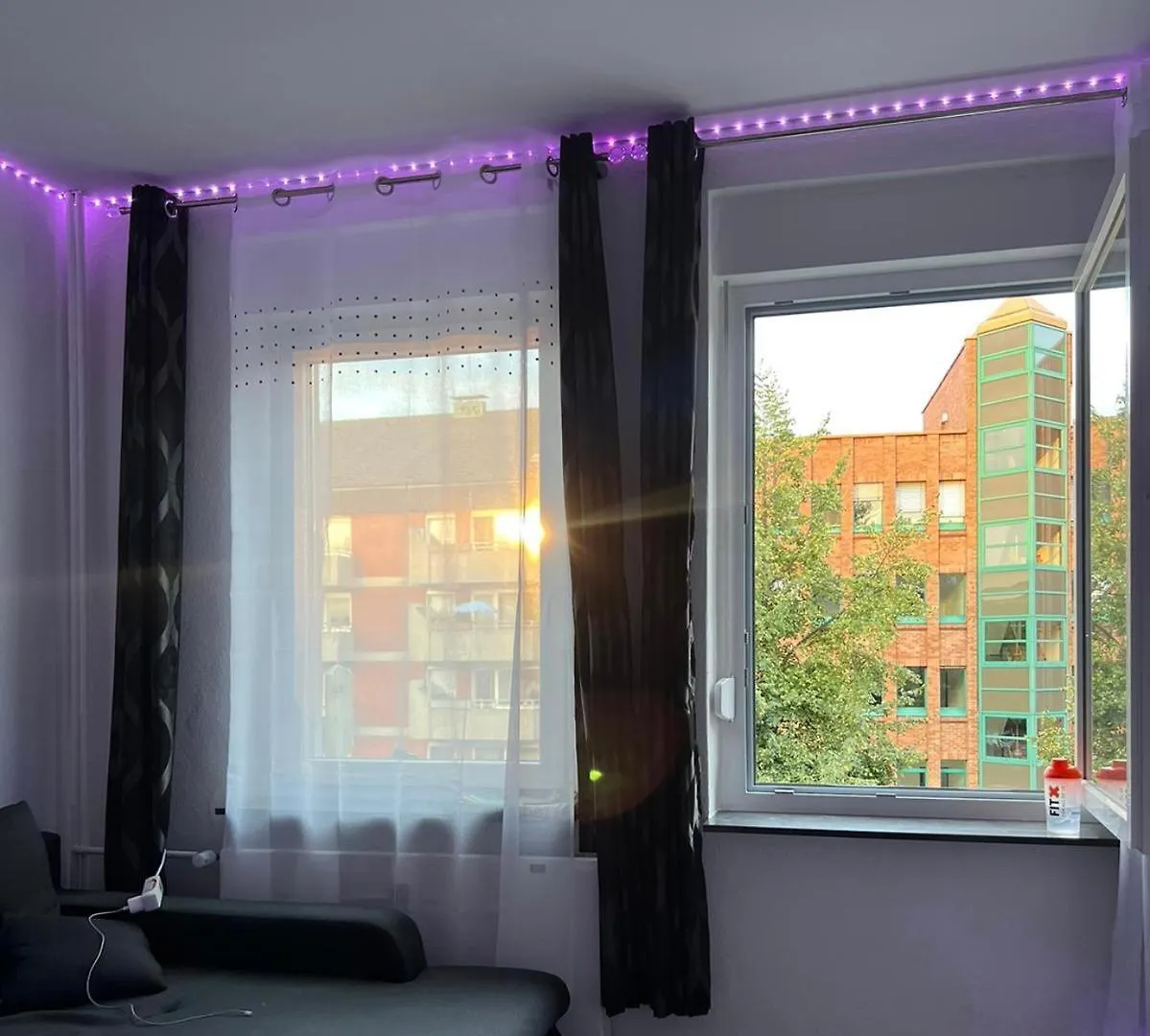 Apartment Moderne Und Helle Ferienwohnung Im Herzen Der Stadt Dortmund